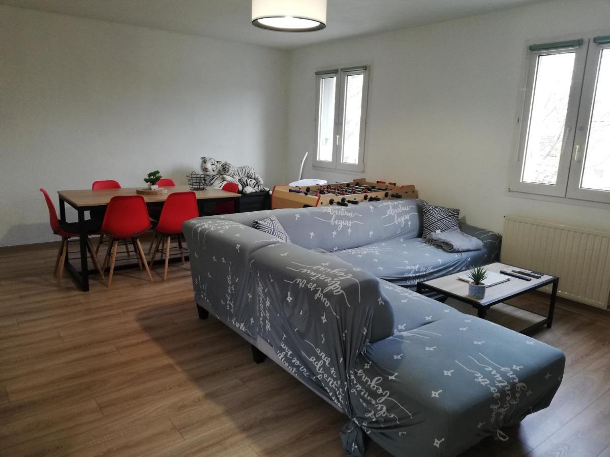 Grand T3 Avec Clim, Parking Et Terrasse Privative - Agen Apartment Exterior photo
